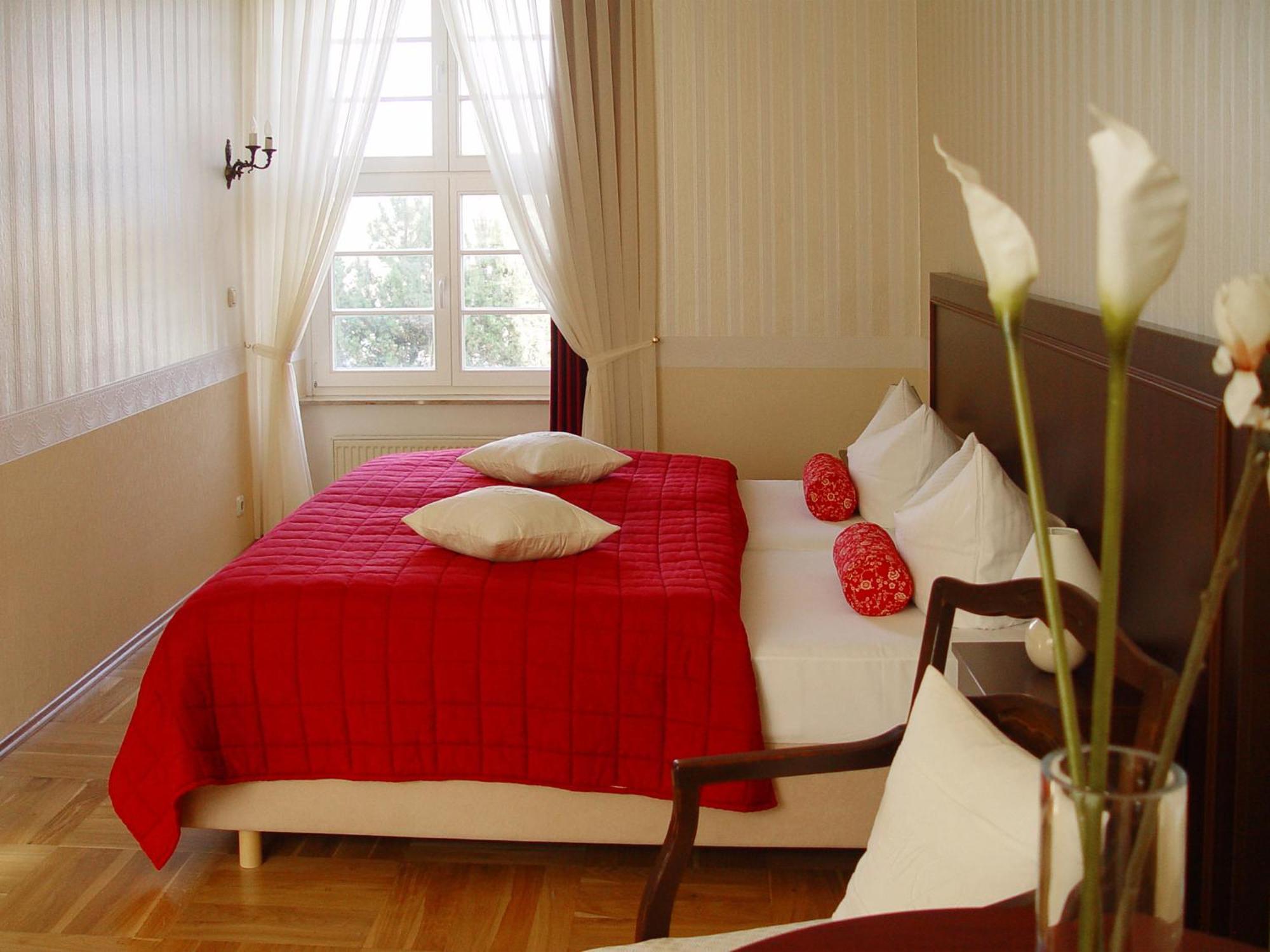 Hotel Altes Hafenhaus Rostock Zimmer foto